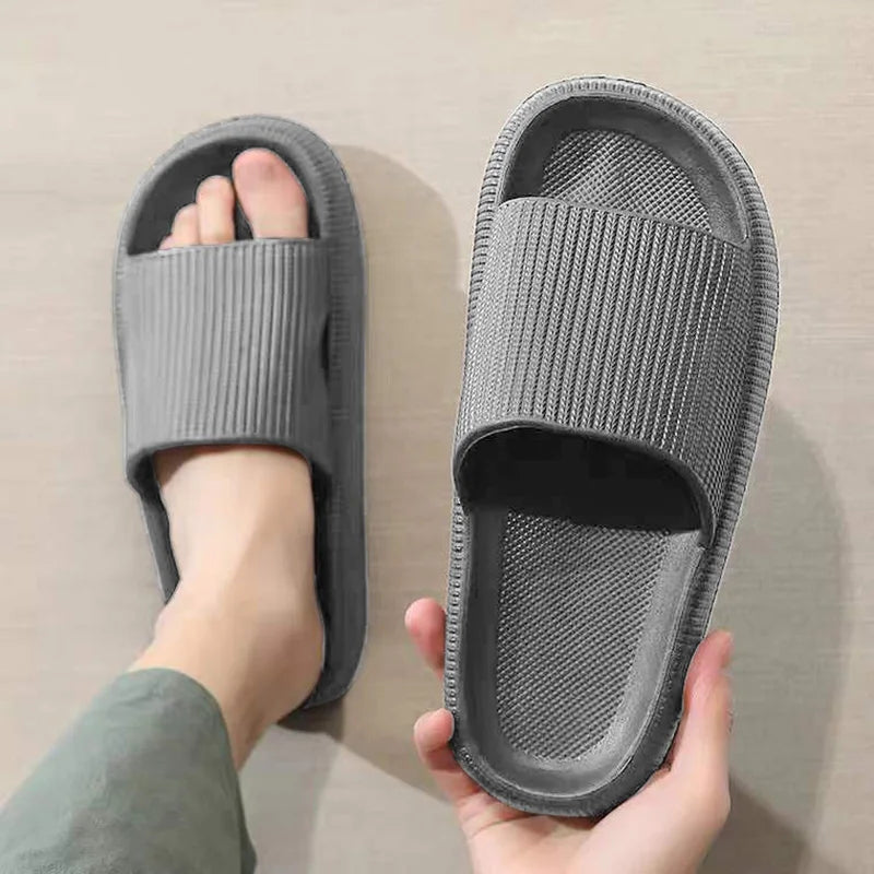 Crucelli Leve™ — Chinelo Nuvem Premium