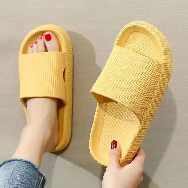 Crucelli Leve™ — Chinelo Nuvem Premium